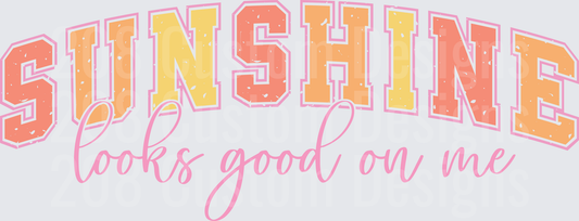 Sunshine Looks Good On Me Retro Gradient Lettering